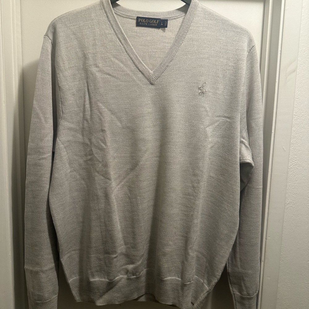 Polo Golf Men’s Grey VNeck sweater size Large